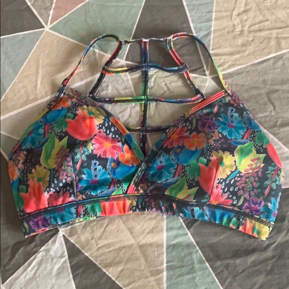 Born primitive sports bra